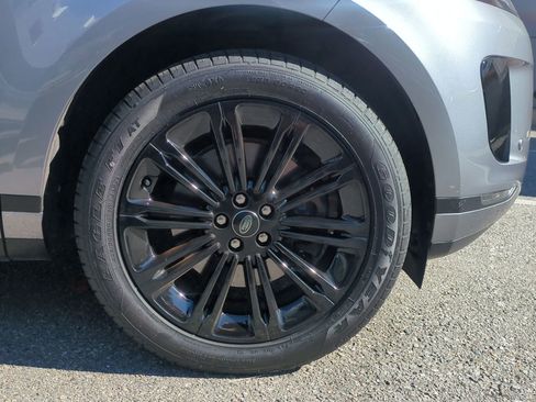 Used 2024 Land Rover Range Rover Evoque S image 9