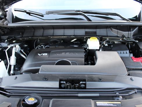 Certified 2022 Nissan Pathfinder SV image 34