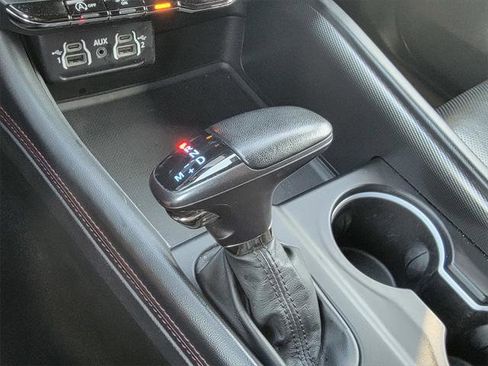 Certified 2024 Dodge Durango GT image 28