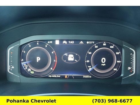 Used 2022 Volkswagen Atlas SEL R-Line image 9