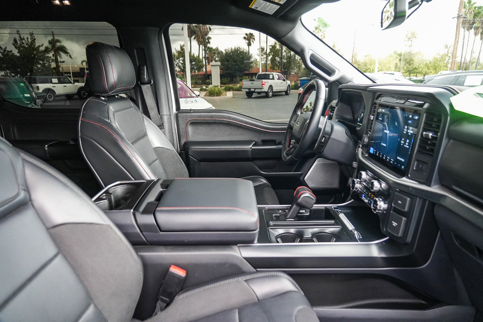 Certified 2025 Ford F150 Raptor AWD/4WD image 17