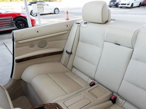 Used 2008 BMW 328i Convertible RWD image 29