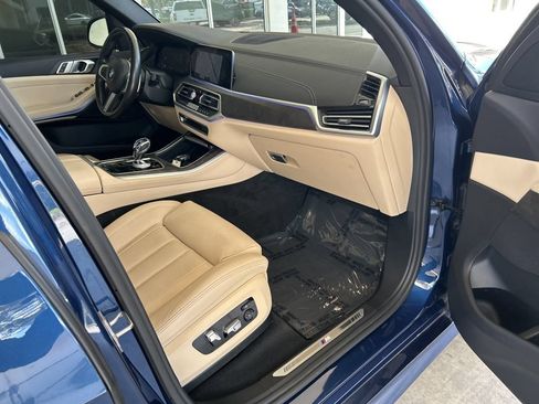 Used 2022 BMW X5 xDrive40i w/ M Sport Package AWD/4WD image 25