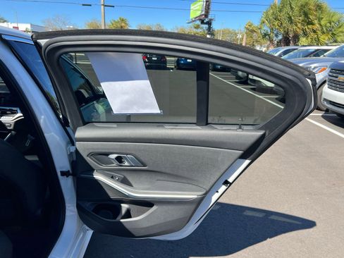 Used 2021 BMW 330i Sedan w/ Convenience Package image 44