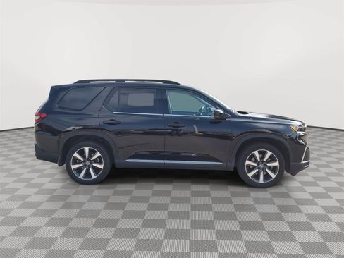 Used 2024 Honda Pilot Touring image 34