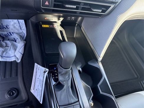 New 2026 Toyota Camry SE w/ Convenience Package image 22