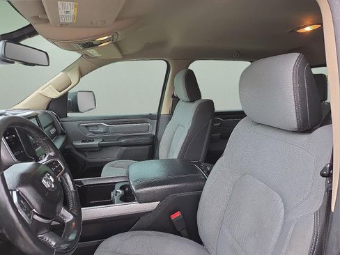 Used 2019 RAM 1500 Big Horn RWD image 13