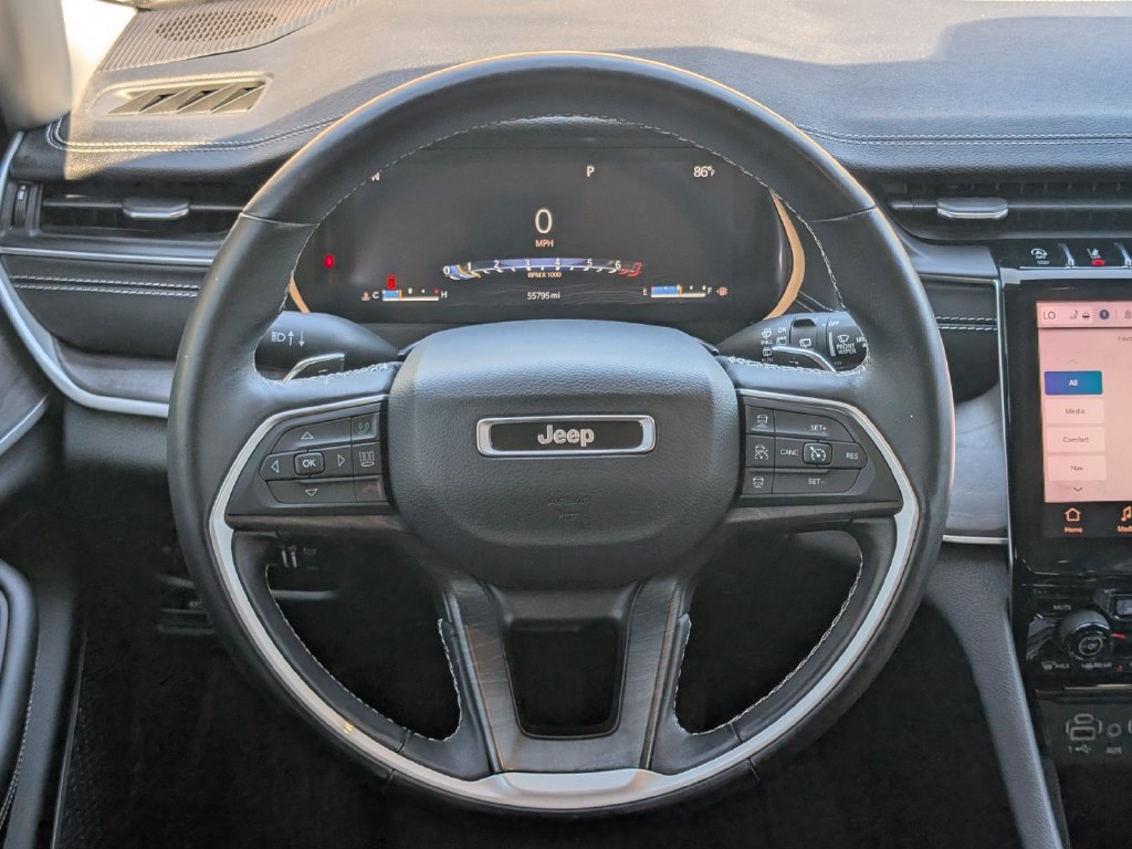 Used 2022 Jeep Grand Cherokee L Limited AWD/4WD image 12