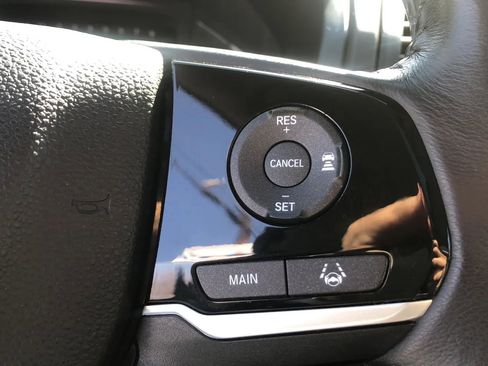 Used 2018 Honda Odyssey EX-L image 34