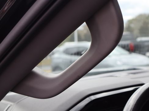 Used 2022 GMC Sierra 1500 Elevation w/ Elevation Premium Package image 37