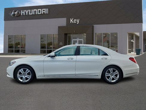 Used 2017 Mercedes-Benz S 550 S 550 4MATIC image 6