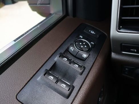 Used 2022 Ford F250 King Ranch w/ King Ranch Ultimate Package AWD/4WD image 20
