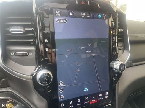 Certified 2024 RAM 1500 Laramie image 36