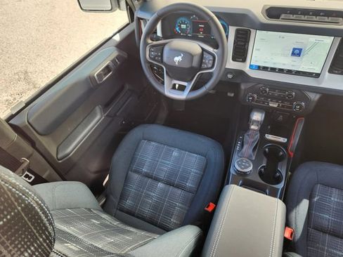 New 2026 Ford Bronco Heritage Edition AWD/4WD image 10