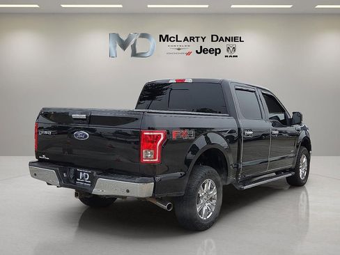 Used 2017 Ford F150 XLT w/ Equipment Group 302A Luxury AWD/4WD image 5