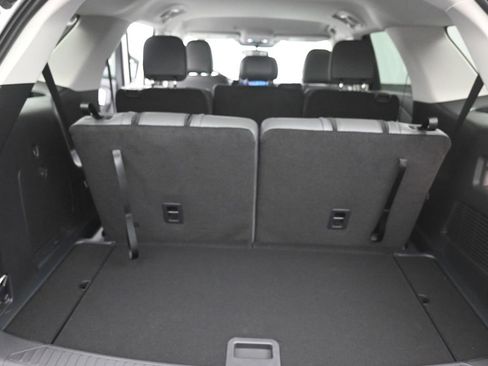 New 2025 Ford Explorer Active w/ Active Comfort Package image 23