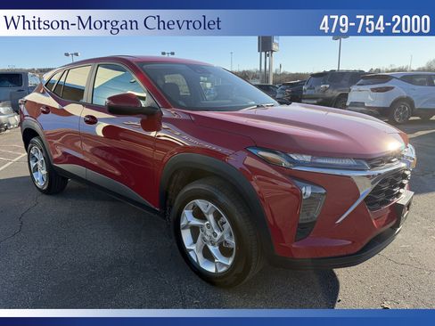 New 2026 Chevrolet Trax LS w/ LS Convenience Package image 3