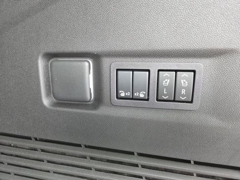 New 2026 GMC Yukon XL Denali w/ Sun & Power Step Package image 20