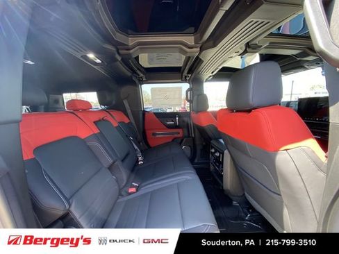 New 2026 GMC Hummer EV 3X w/ Carbon Fiber Edition Package AWD/4WD image 29