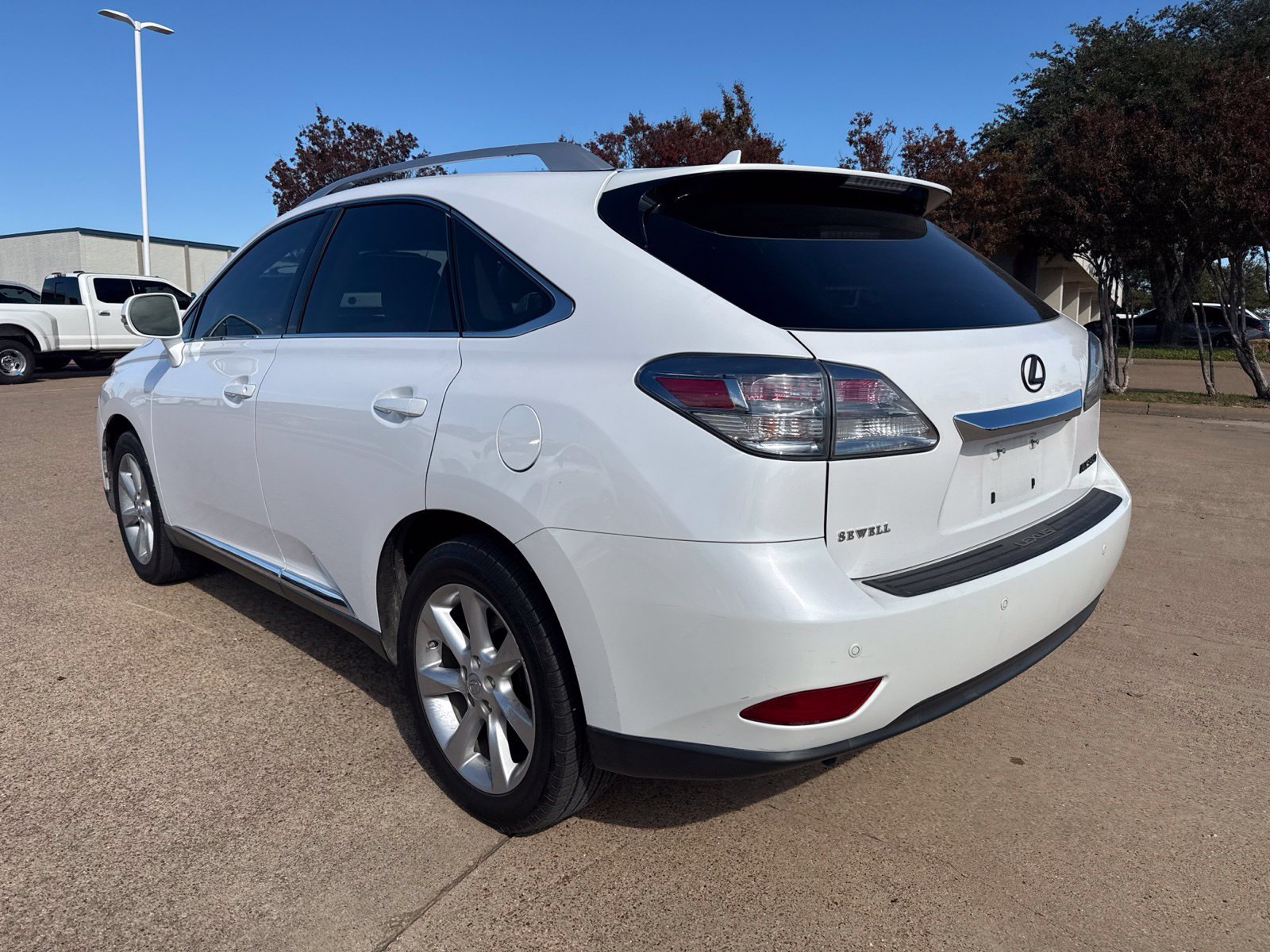 Used 2011 Lexus RX 350 2WD w/ Premium Pkg image 3