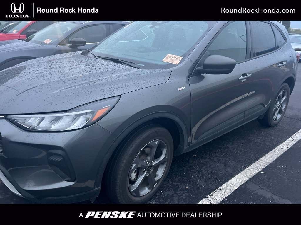 Used 2025 Ford Escape ST-Line AWD/4WD image 1