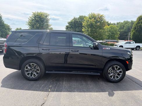 Used 2023 Chevrolet Tahoe Z71 w/ Luxury Package AWD/4WD image 6