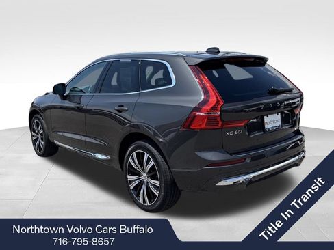 Used 2022 Volvo XC60 B6 Inscription w/ Advanced Package AWD/4WD image 3