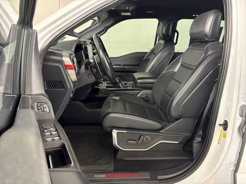 Certified 2023 Ford F150 Raptor w/ Raptor 37 Performance Package AWD/4WD image 31