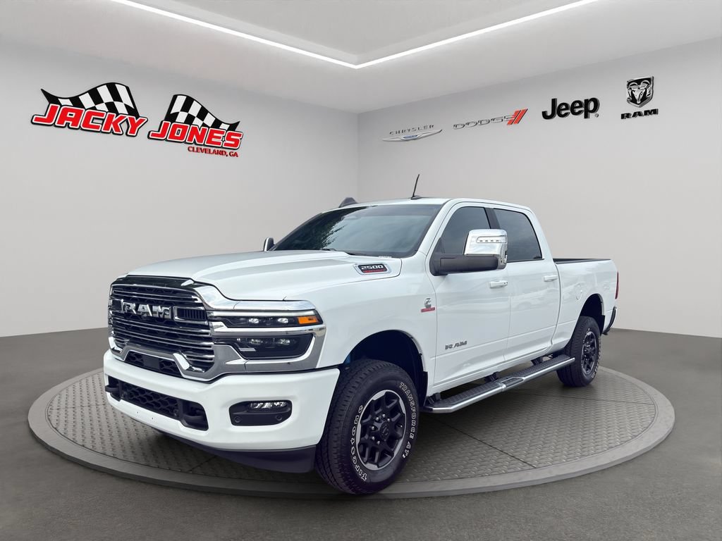 Used 2025 RAM 2500 Laramie AWD/4WD image 2