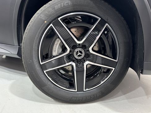 New 2026 Mercedes-Benz GLC 300 4MATIC image 7