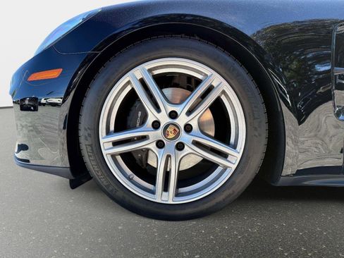 Used 2022 Porsche Panamera 4 AWD/4WD image 13