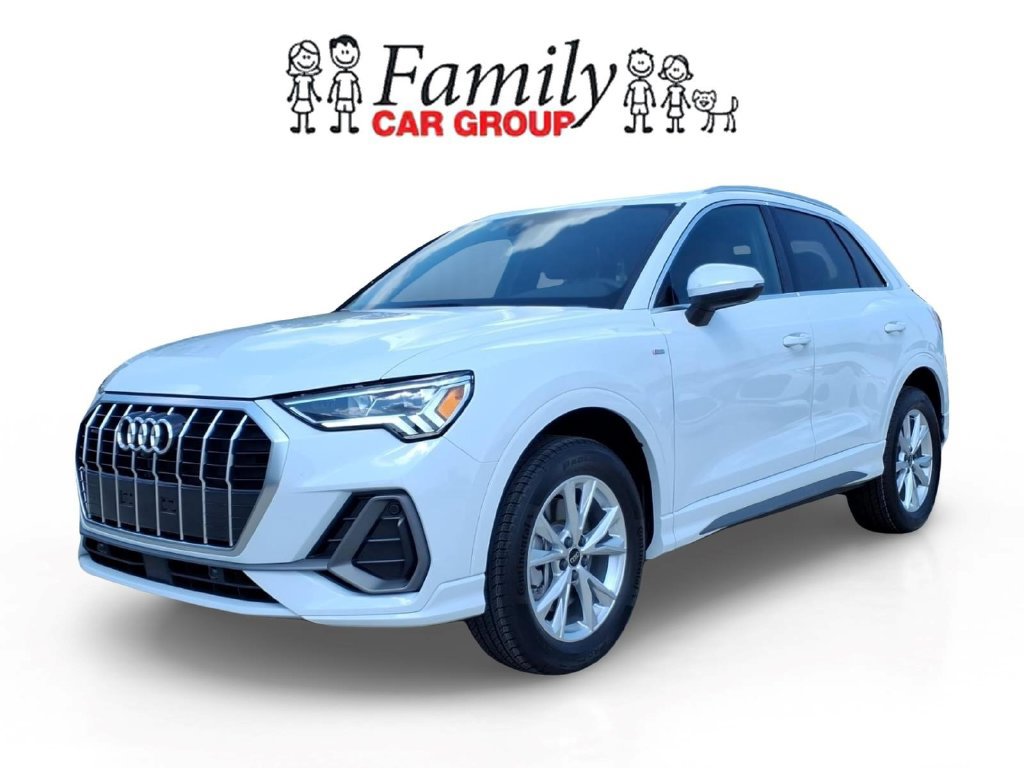 Used 2023 Audi Q3 2.0T Premium Plus w/ Premium Plus Package AWD/4WD image 1