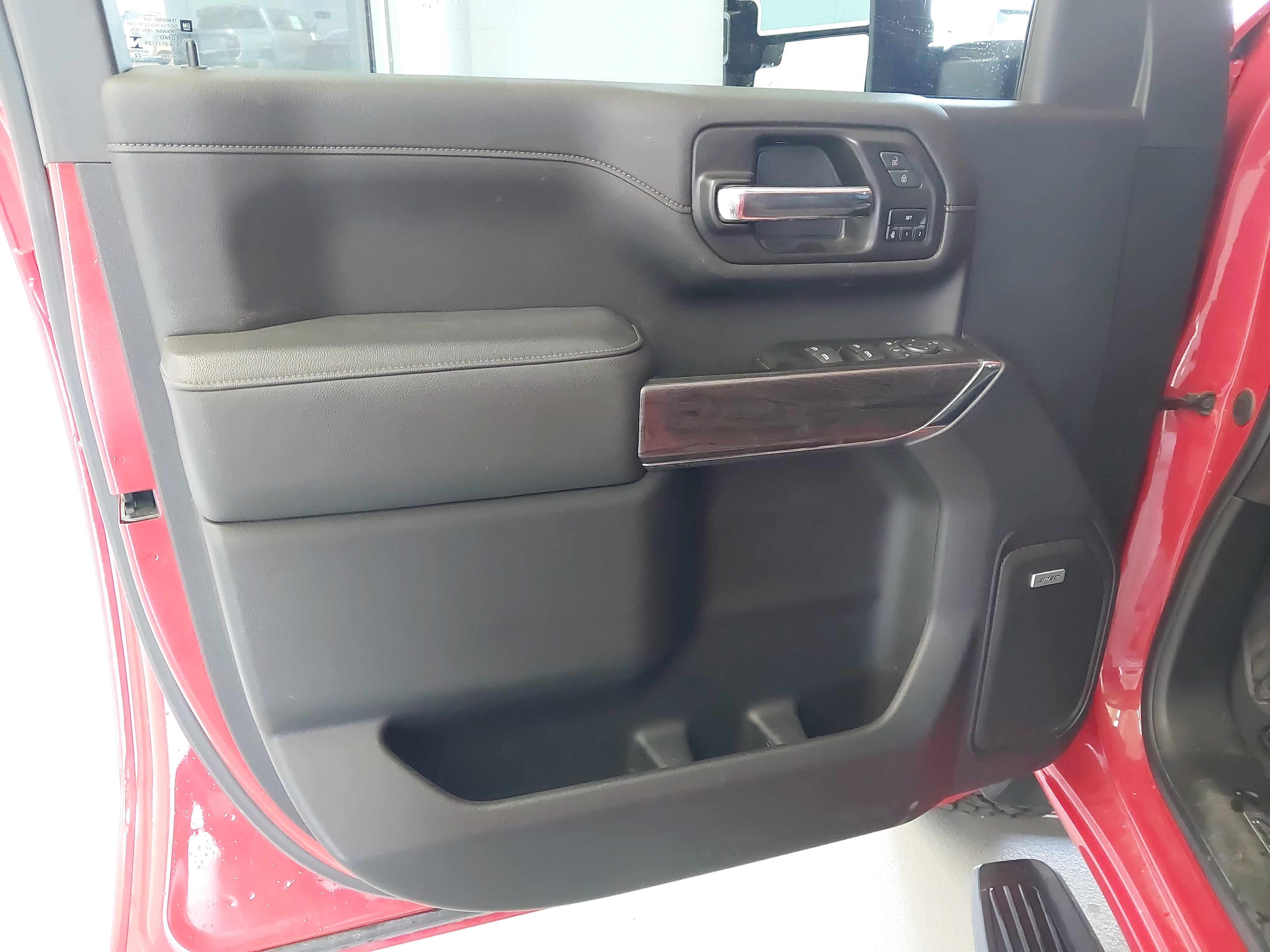 Used 2022 Chevrolet Silverado 2500 LTZ AWD/4WD image 25