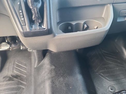 Used 2022 Ford Transit 250 148 High Roof AWD image 12