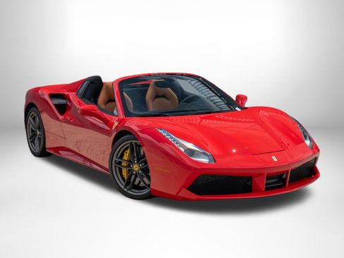 Used 2018 Ferrari 488 Spider RWD image 1