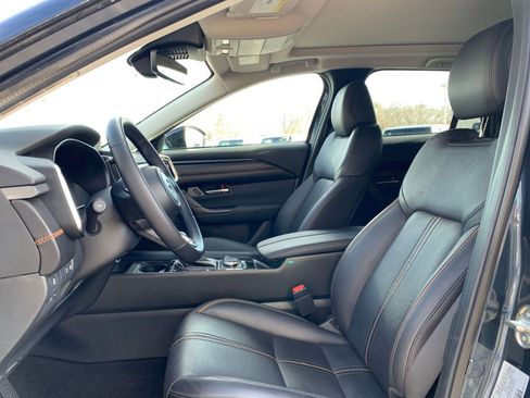 Used 2025 MAZDA CX-50 2.5 Hybrid w/ Premium Plus Pkg image 28