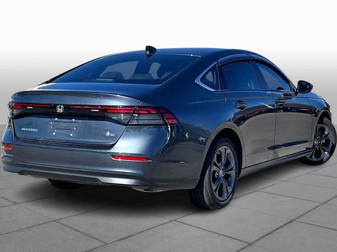 Used 2023 Honda Accord EX image 11