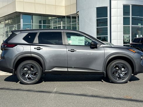 New 2026 Nissan Rogue SV FWD image 3