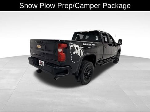 Certified 2024 Chevrolet Silverado 3500 W/T image 6