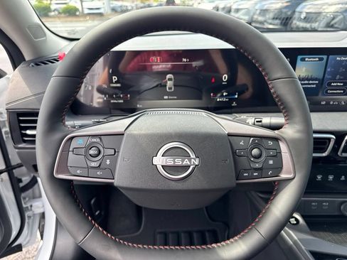 New 2026 Nissan Sentra SR w/ SR Premium Package FWD image 25