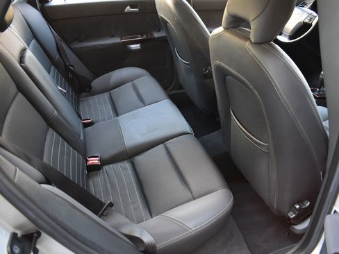 Used 2007 Volvo S40 2.4i image 15