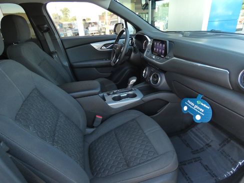 Used 2021 Chevrolet Blazer LT AWD/4WD image 17