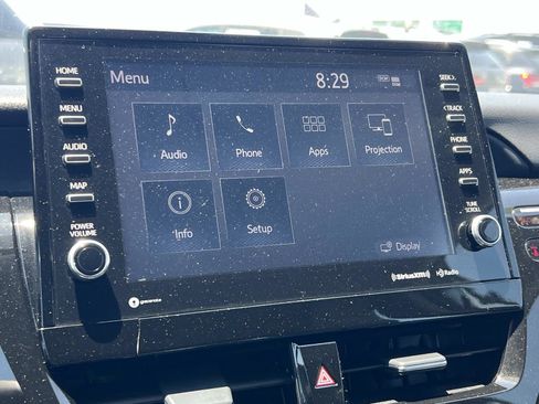 Used 2023 Toyota Camry XLE FWD image 13