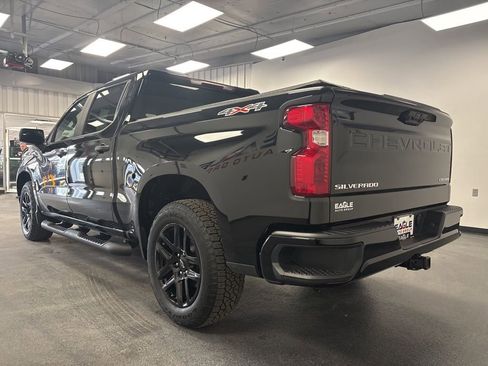 Used 2024 Chevrolet Silverado 1500 Custom image 12