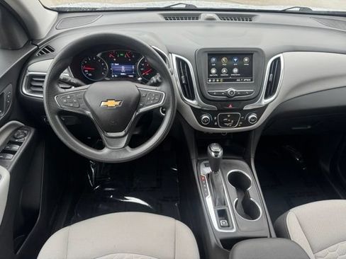Used 2019 Chevrolet Equinox LT AWD/4WD image 13