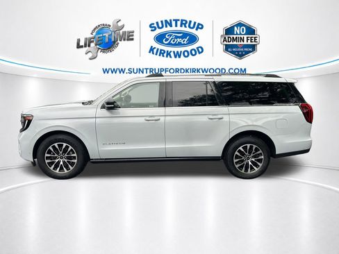 Used 2025 Ford Expedition Max Platinum AWD/4WD image 2