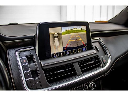 Used 2022 GMC Yukon AT4 w/ Technology Package image 41