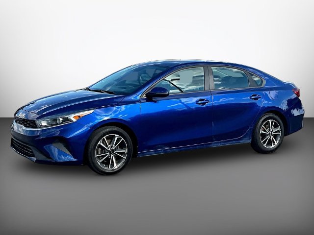 Certified 2023 Kia Forte LXS w/ LXS Technology Package FWD image 3