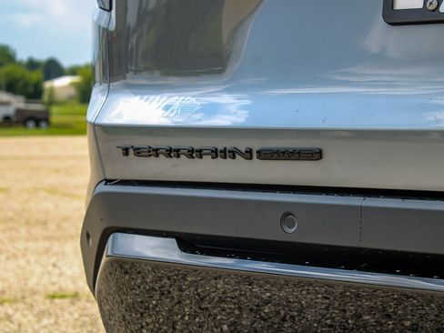 New 2027 GMC Terrain Elevation w/ Elevation Premium Package AWD/4WD image 12