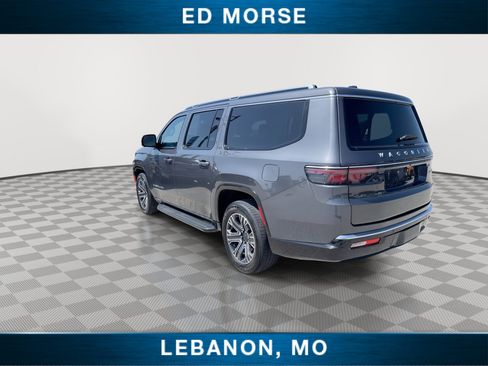 Used 2024 Jeep Wagoneer L Series II w/ Flexible Seating Group AWD/4WD image 6
